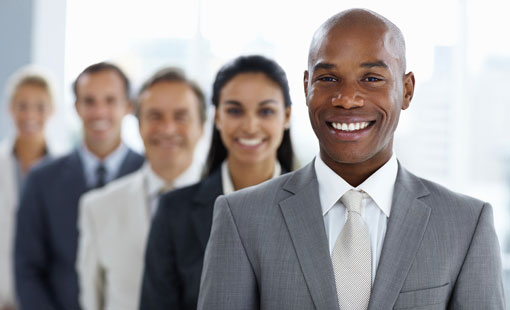 بيئة عمل رائعة = موظفون منتجون وسعداء